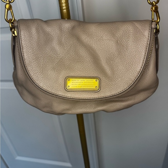 Marc By Marc Jacobs Handbags - Marc by Marc Jacobs Beige Pebbled Leather Crossbody with Gold Hardware
